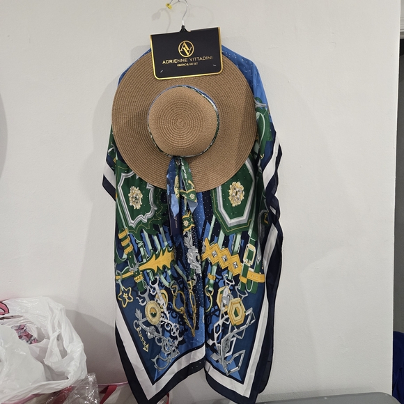 NWT Adrienne Vittadini Kimono & Hat Cover up 2pc Set Rhinestones Luxury Summer - Picture 2 of 11